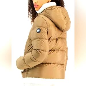 Brand new Micheal Kors hooded puffer jacket w/faux fur trim